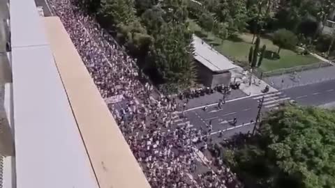 France - Millions are now Taking To The Streets