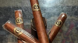 Cigar of the Day: Warped Gellis Series Marevas 6 3/8x42 #Shorts #Cigars #Short #Cigar #CigaroftheDay