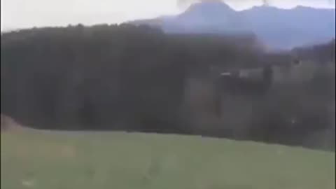 Mysterious ufo 🛸caught on camera