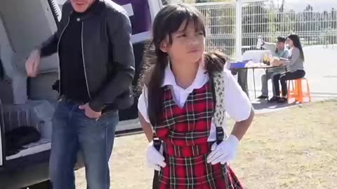 Kidnapping school girl