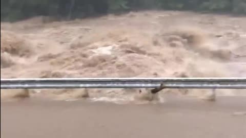 Footage of the worst typhoon in Japanese history!