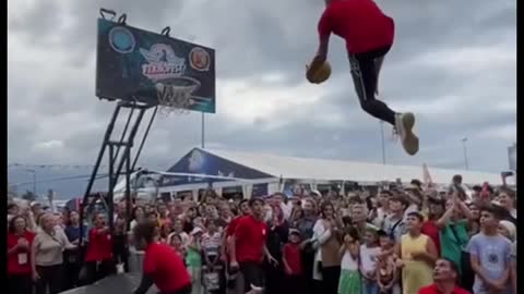 Hangi şehirde olduğumuzu bilenleri görelim🏀