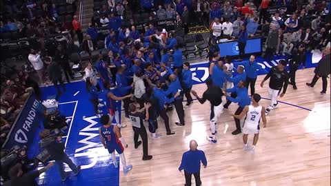 Mo Wagner starts ALL IN FIGHT after shoving Killian Hayes into crowd 😱 Pistons vs Magic