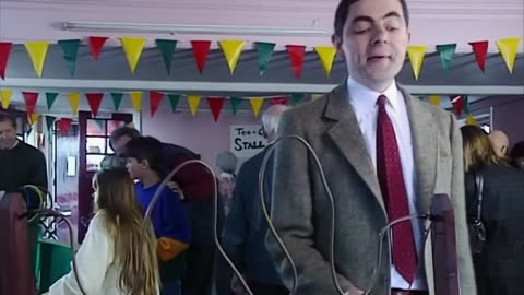 Mr Bean coiffé au poteau | Episode 14 | Mr Bean Épisodes Complets | Mr Bean France