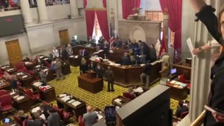 SCARY: Radical Liberal Activists Rush Into The Kentucky State Capitol
