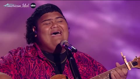 Iam Tongi Is Emotional Singing "I'll Be Seeing You" For His Dad - American Idol Finale 2023