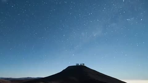 Breathtaking timelapse of nightfall over Cerro Paranal in Chile.