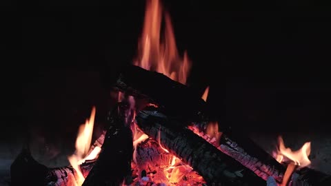 Relaxing Wood Fireplace 4K UHD - 1 Hour