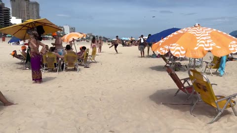 here 🇧🇷 Chilling at Leblon beach Brazil - beach walk 4K🍹