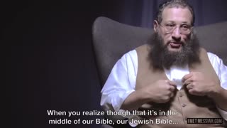 WOW! This Jewish man turns to Jesus and explains why in a way you never heard before!