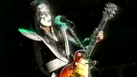 Kiss Live in Cleveland 2000 05 05 Farewell Tour Full Concert 1st Night