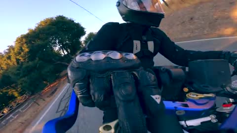 How to Roll the Throttle. Prevent a death wobble. Save your life. Bike life