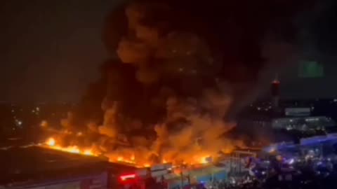 Massive Warehouse Complex in Rostov is Burning(Insane)