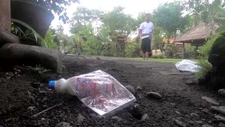 Trash for rice: Bali's new recycling scheme