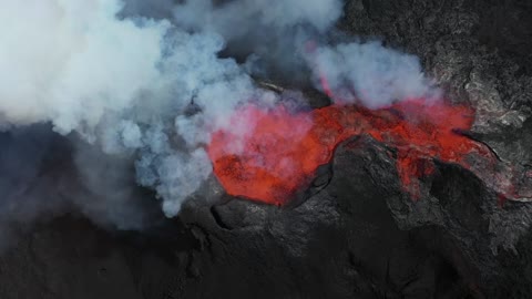 An amazing sight! An erupting volcano!
