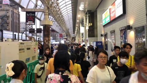 Miyazaki Street Food: CRAPE, YAKISOBA, CHEESE HOT-DOG!