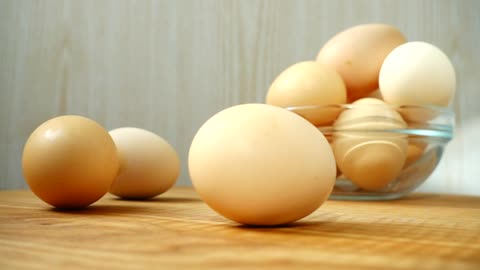 Eggs for cooking, composition