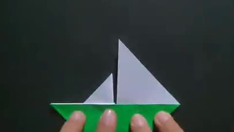 Cara membuat Kapal Layar dari Kertas Origami