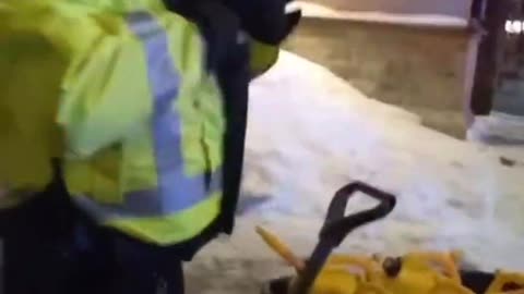 Ottawa police STEAL FUEL