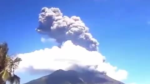 Sakurajima volcano erupts in Japan