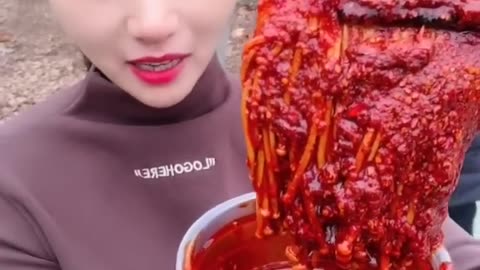 WOOOH!! Eating Spicy Food Challenge