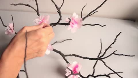 Simple ideas for dry branches Decorating with Twigs Recycling Bottles Making Art at Home7