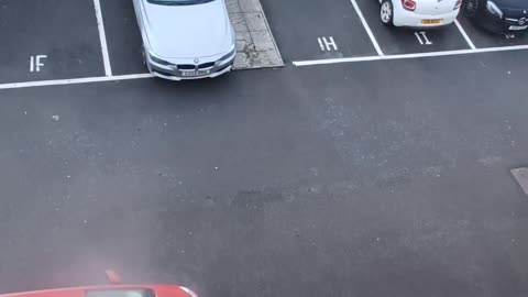 Poured Water Helps Melt Windshield Ice