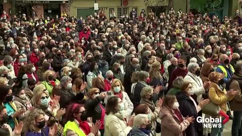 Spanish choirs lead global singalong in support of Ukraine