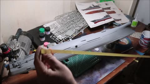 1/350 Frunze (Kirov Class) part 3: Masking and Painting the Hull