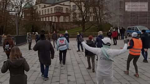 CSC - Corona Speakers Corner @ Darmstadt - wir zusammen vor dem Impfzentrum