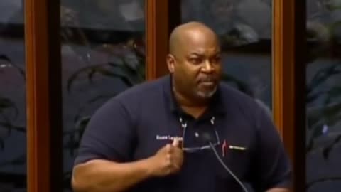 Watch this Brave man leave the entire congress SPEECHLESS with EPIC Speech, Gets a Standing Ovation