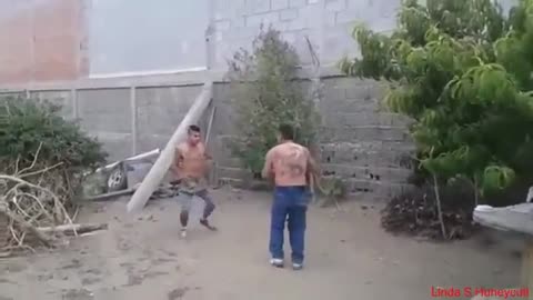 Street fight End with superman punch knockout