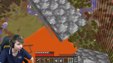 Minecraft, but Lava Rises Every Minute! MR Beast