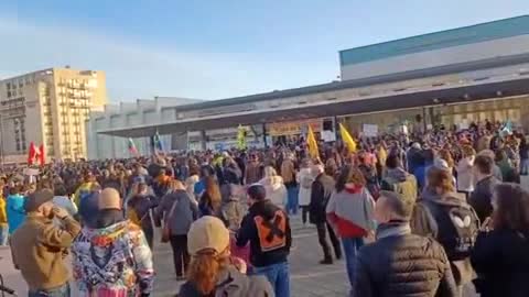 Germany shows it's support for the Canadians Freedom Rally!