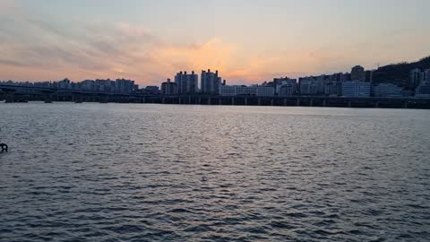 take a walk along the peaceful Han River in Seoul