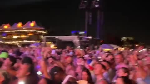 Rowdy Lets Go Brandon Chant Breaks Out At A Massive Music Festival In Florida