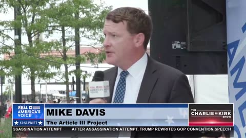 Mike Davis: “The house of cards is crumbling"
