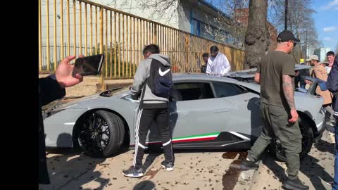 Lamborghini Huracan Performante Crash Leaving Supercars Meet