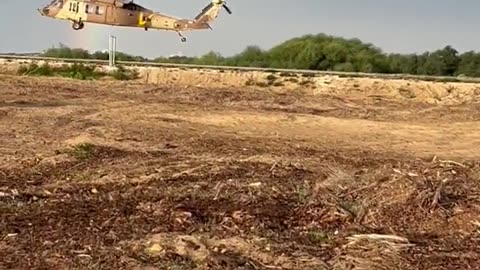 What a beautiful sight. God bless the Israeli Air Force 🇮🇱