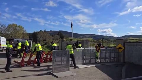 State workers in balaclava’s setting up major blockage ahead of todays attempt