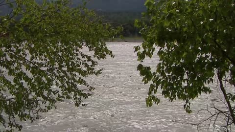 Elderly couple fears losing house to river