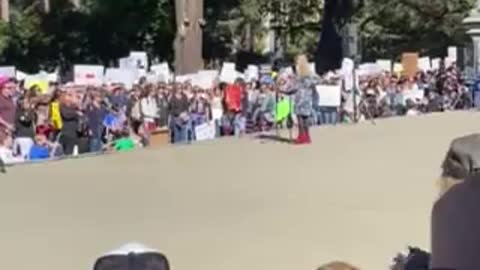 6th grader speaks at California school walk out (protesting vaccine mandates) Oct. 18, 2021