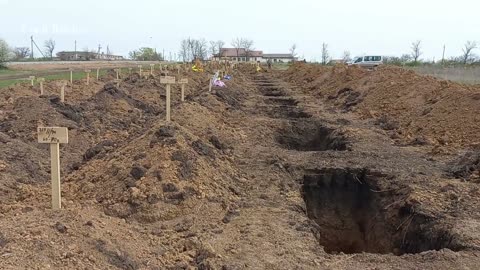 Western Propaganda Exposed Again? Mass Graves In Ukraine Another Russian Hoax - A First Hand Account