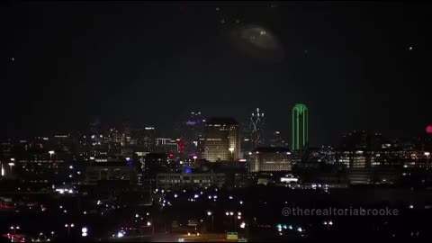 Strange phenomenon in the sky’ reported outside of Dallas last night. Vid 1