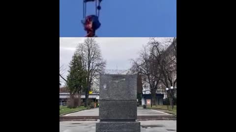 Statues of Pushkin removed in Ukraine