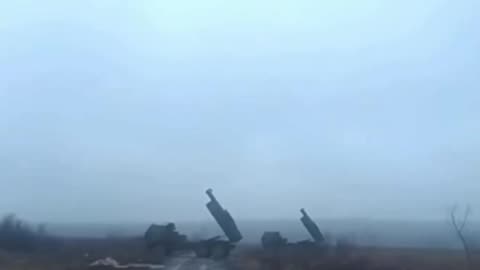 New Footage of Multiple HIMARS Firing on Russian Positions