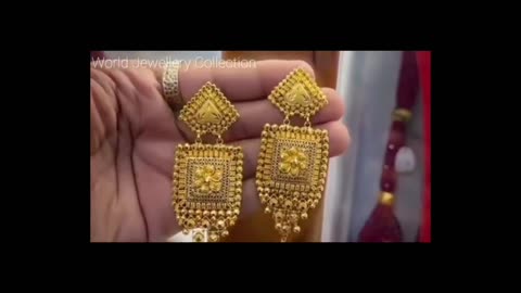 Gold Jhumka and Earrings..!!