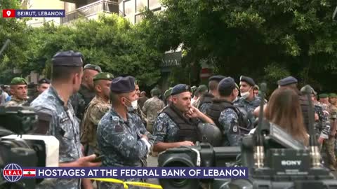 🇱🇧 Beirut - Armed man takes hostages at the Federal Bank of Lebanon (11 August 2022).