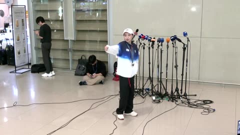 Olympic shooter returns to South Korea as social media sensation