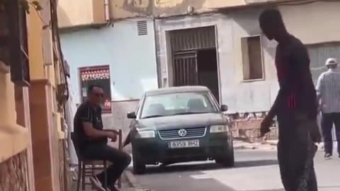 African illegal immigrant Attacks Lady in Spain